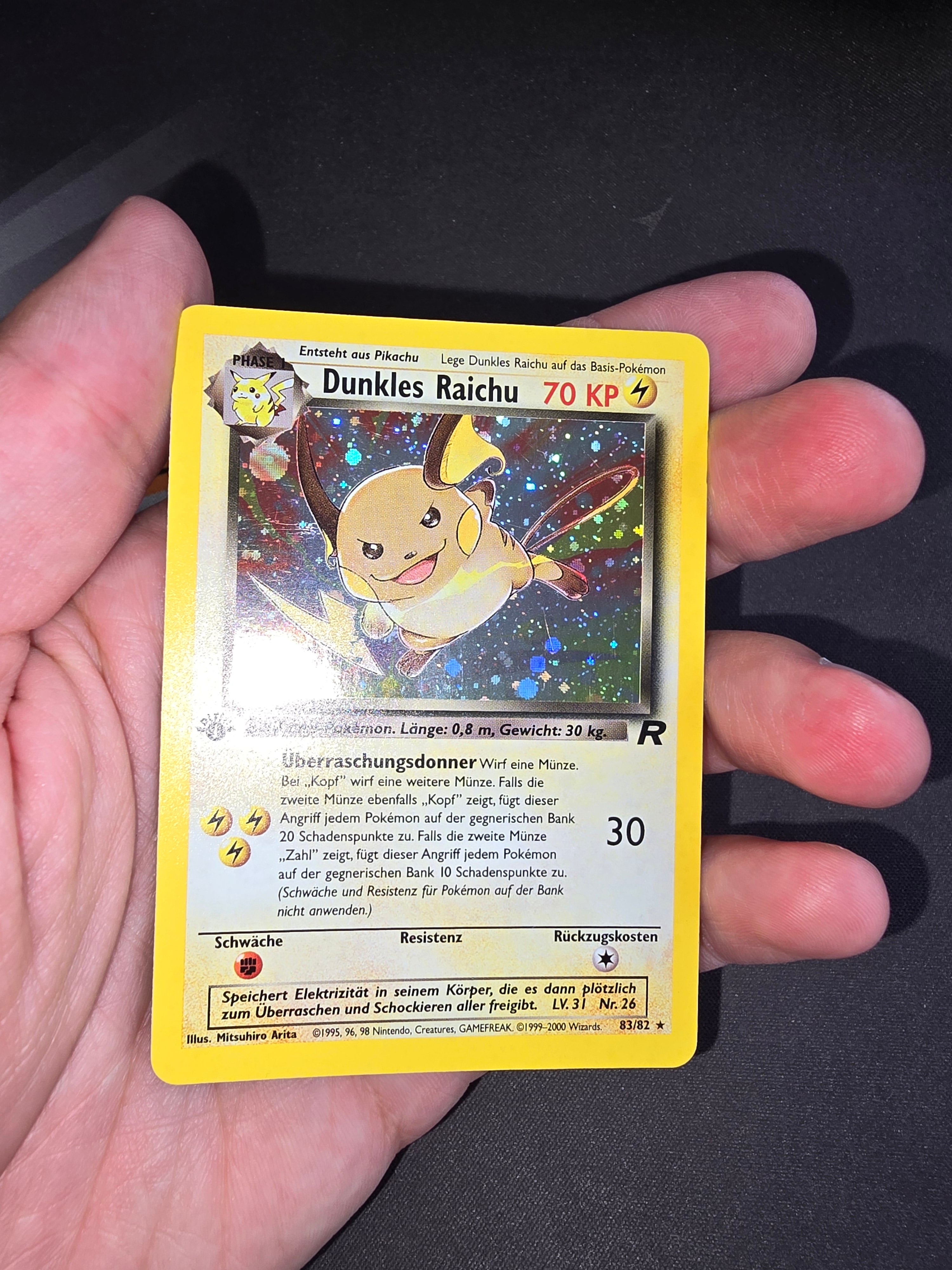 Dunkles Raichu 1.Edition Holo 83/82 Team Rocket Set Near Mint- Pokemon Base